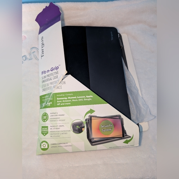Targus Fit-n-Grip Slim Protective Universal Case - Picture 2 of 9